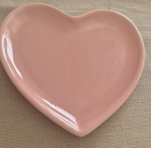 Pink ceramic heart - pink, heart-shaped
