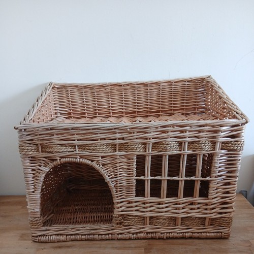 Wicker cat house woven - cat, basket