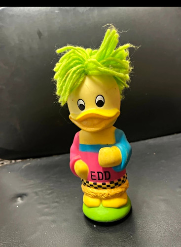 Edd duck plastic figurine - figurine, bath