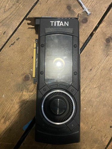 Gtx titan maxwell - titan, model