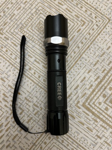 Cree flashlight zoomable - cree,