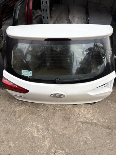 Hyundai i20 mk2 tailgate - i20,