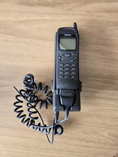 Nokia 3110 Mobile Phone w/ Car