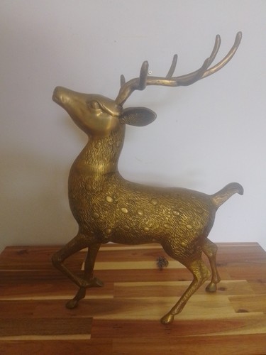 Very large brass stag - large,