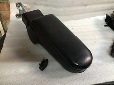 Vw bora high line 2004 genuine leather arm rest complete with fixing