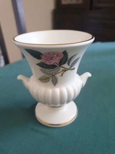 Wedgwood hathaway rose - wedgwood,