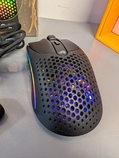 Glorious Model O 2 Wireless