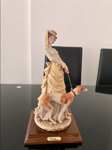 Vintage belcari statue - a.,