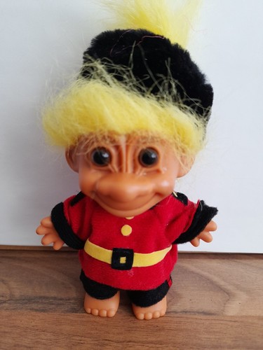 Vintage 1990 russ troll - vintage,