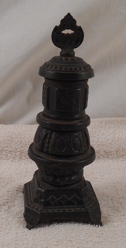 Rare parlor stove old cast - rare,