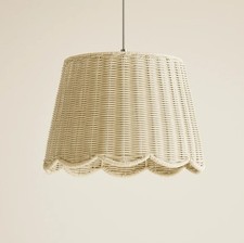 M&S Wicker Scallop White Lamp