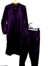 medium unbranded plum trouser suit lightweight new