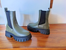 SCHUH AMSTERDAM GREEN KHAKI PULL ON ELASTICATED CHUNKY CHELSEA ANKLE BOOTS UK 4