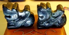 A pair of  Black Jade Carved Foo Fu Dog Guard/Lion Small Figurines/ Netsuke