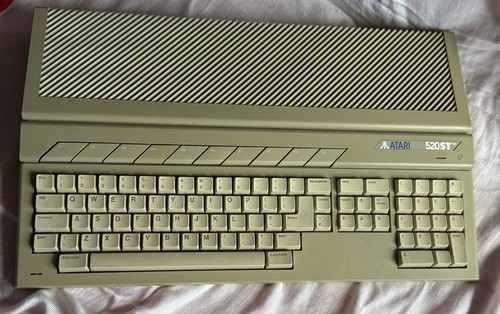 Atari 520stfm vintage retro - atari,
