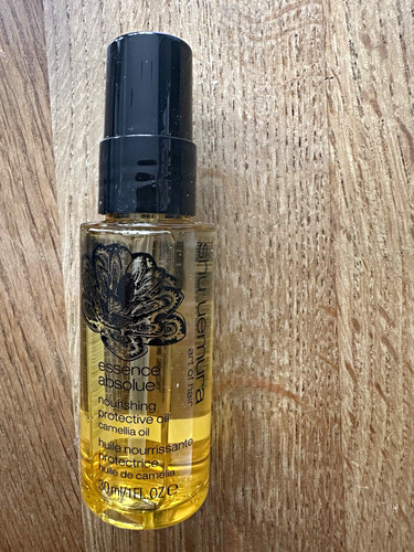 Shu uemura essence - uemura,