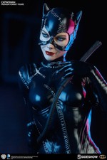Premium Catwoman Statue