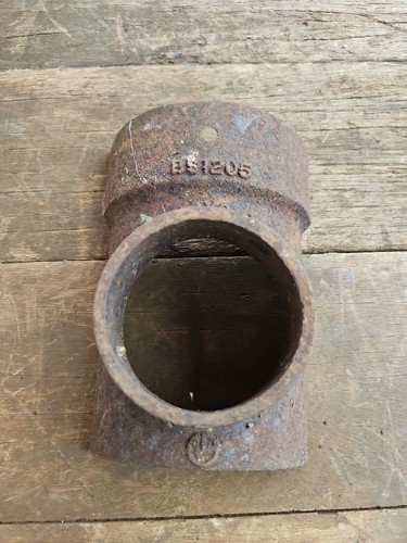 Cast iron gutter half round - iron,