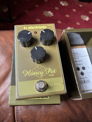 Electronic honey pot - tc,