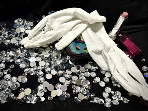 White vintage victorian gloves - vintage,