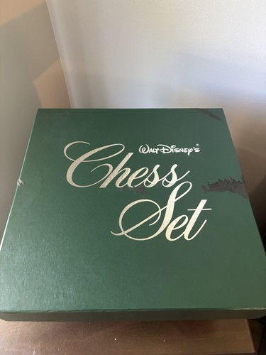 Vtg walt disney chess set - vtg,
