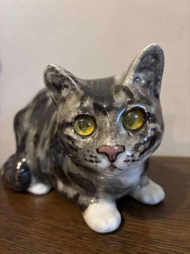 Large size winstanley cat - large,