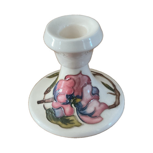 Moorcroft floral art - floral, pottery