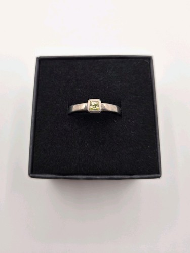 Peridot silver ring size n - peridot,