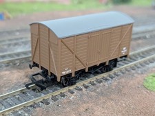 Hornby R6271 BR 12 Ton Vent