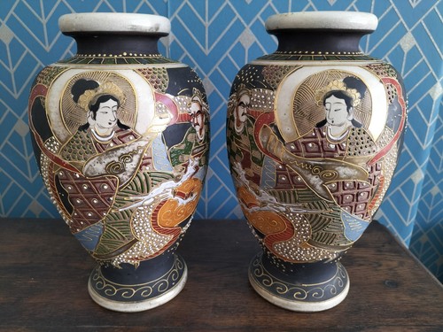 Pair vintage japanese - of,