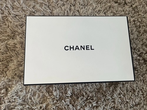Authentic chanel gift - authentic, box