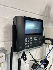 Yealink SIP-T48U IP Phone Wall