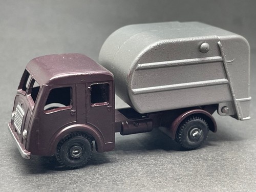 Matchbox lesney tippax - lesney, refuse
