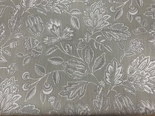 Amore French Jacobean