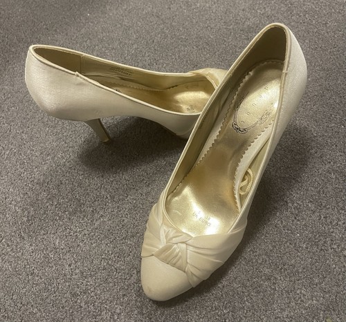 Ladies shoes - x,