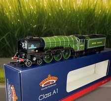 Boxed Bachmann 32-550A Tornado