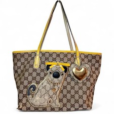 GUCCI Guccioli Pug Dog Oliver