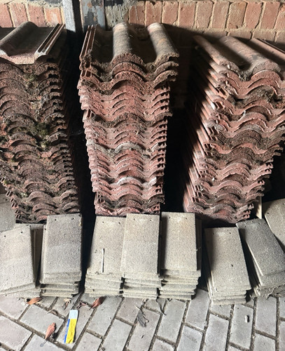 Mixed concrete roof - concrete, tiles