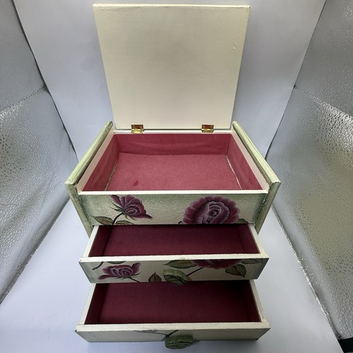 Vtg jewelry box - vtg, solid