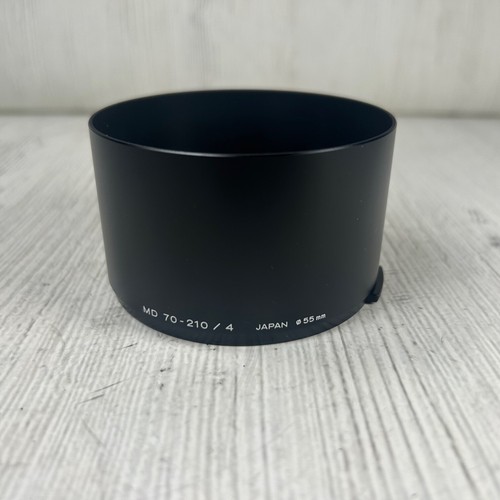 Minolta 210 lens - 70-210/4, hood