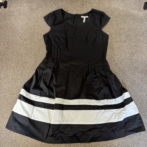 Pepperberry curvy black white - pepperberry,