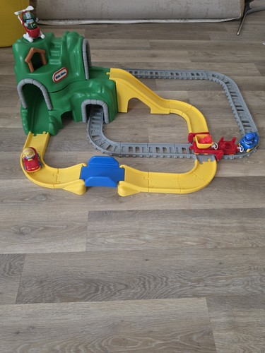 Little tikes mountain - tikes, playset