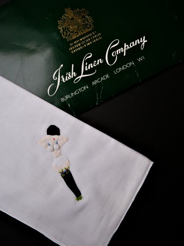 Unused vintage hand - unused,