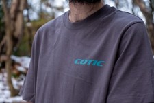 Cotic Short Sleeve Cotton T shirt Anthracite with Teal Contour Logo