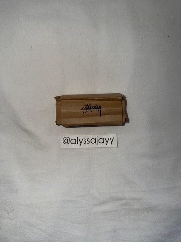 Stüssy metal pill - pill, lighter