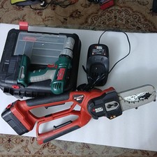 Black&Decker GKC1000P Cordless Alligator Chainsaw Plus Drill Kit 18v