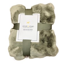 Green Luxe Faux Fur Throw Blanket Lynda Reeves 60 Inch x 70 Inch (BFD)