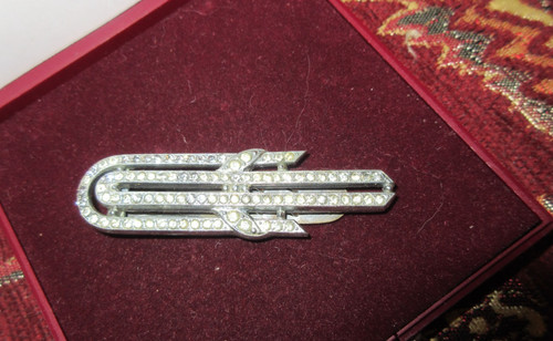 Lovely vintage deco - lovely, silvertone