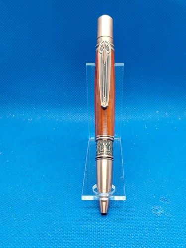 Hand turn twist pen - turn,