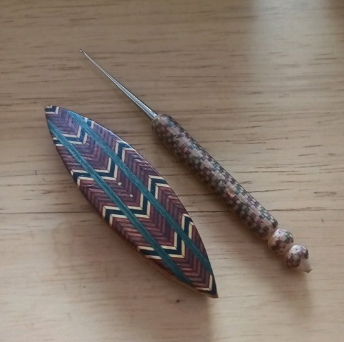 Wood tatting shuttle - tatting, inlaid